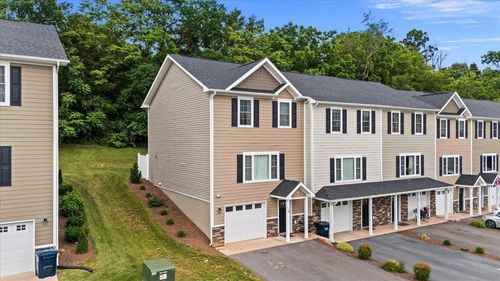 1104 Bluemoon Dr, ROCKINGHAM, VA, 22801 | Card Image