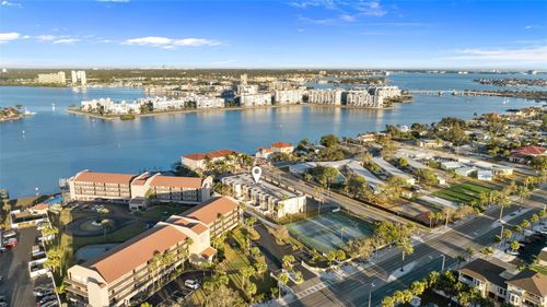 apt-204-301 87th Ave, St. Pete Beach, FL, 33706-1459 | Card Image