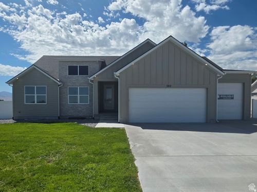 126-382 E Stafford St, Grantsville, UT, 84029-5905 | Card Image
