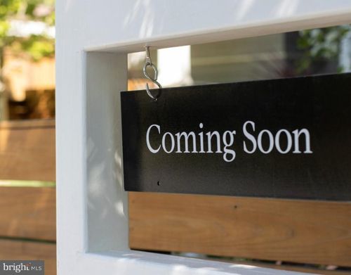 1537 Stonewood Rd, BALTIMORE, MD, 21239-4040 | Card Image