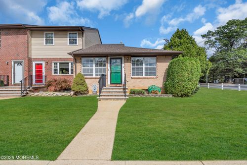 129 Camille Ct, Brick, NJ, 08724-7189 | Card Image