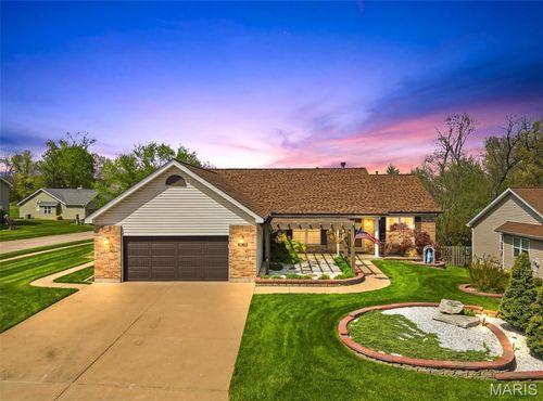 891 Autumn Grove Dr, O Fallon, MO, 63366-2177 | Card Image