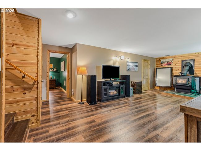 10256 Ridge View Ter, House other with 4 bedrooms, 3 bathrooms and null parking in Birkenfeld OR | Image 22