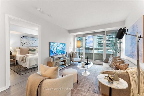 1010-35 Bastion Street, Toronto, ON, M5V0C1 | Card Image