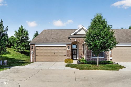 16152 Lakeville Xing, Westfield, IN, 46074-8494 | Card Image