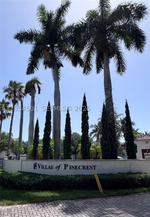 301-6705 N Kendall Dr, Pinecrest, FL, 33156-1753 | Card Image