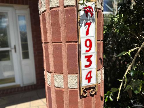 7934 Castle Pointe Way, Pensacola, FL, 32506-8382 | Card Image