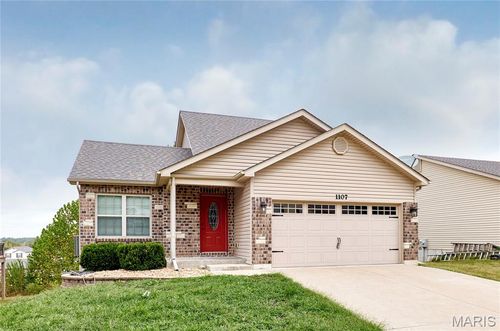 1107 Marathon Dr, Foristell, MO, 63348-2619 | Card Image