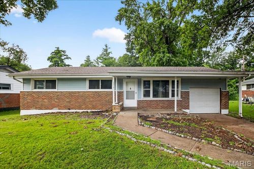 2212 Collett Dr, Saint Louis, MO, 63136-5306 | Card Image