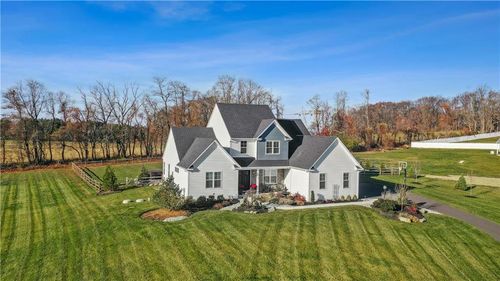 2640 Long Ridge Drive, Lower Saucon Twp, PA, 18055 | Card Image