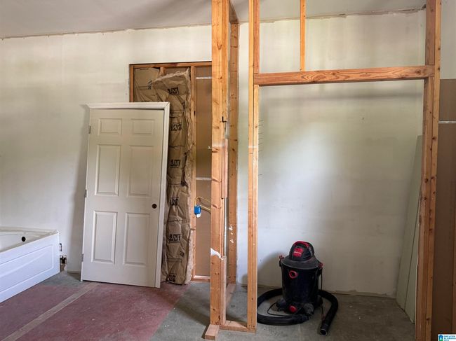 2030 Leighton Ave, House other with 6 bedrooms, 3 bathrooms and null parking in Anniston AL | Image 7