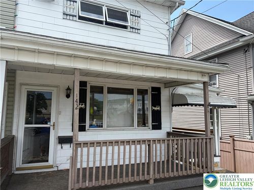 142 W High St, Coaldale, PA, 18218-1420 | Card Image
