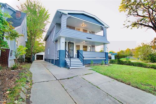 3266 E 140th St, Cleveland, OH, 44120-4074 | Card Image