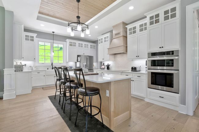 263 Club Springs Rd, House other with 3 bedrooms, 4 bathrooms and 8 parking in Elmwood TN | Image 17