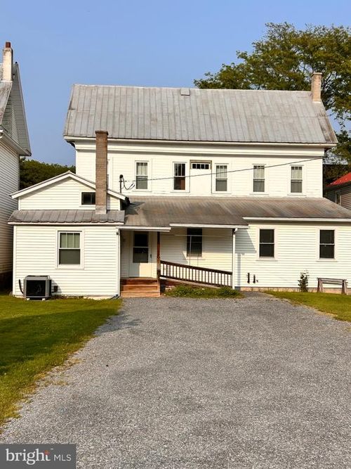 116 Penn St, MILLHEIM, PA, 16854-9624 | Card Image