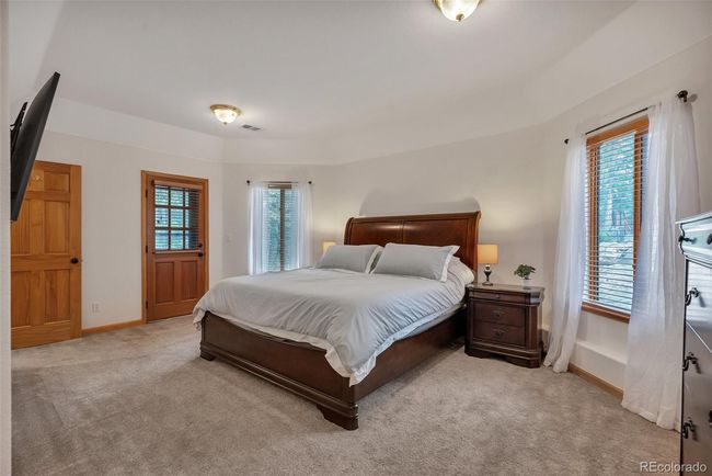 9590 S Warhawk Rd, House other with 4 bedrooms, 4 bathrooms and 3 parking in Conifer CO | Image 17