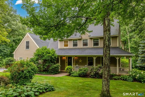 31 Knollwood Drive, New Hartford, CT, 06057 | Card Image