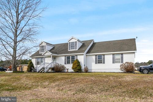 2356 Yardarm Dr, GREENBACKVILLE, VA, 23356-3012 | Card Image