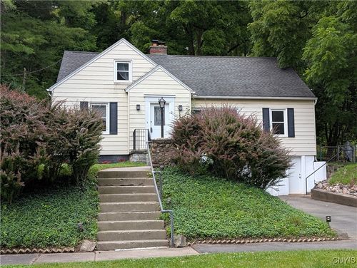 206 Haffenden Rd, Syracuse, NY, 13210-3324 | Card Image