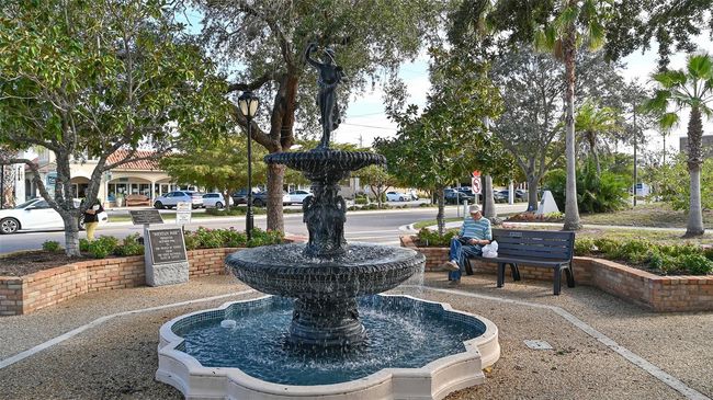 APT-207 - 525 Barcelona Ave, Condo with 2 bedrooms, 2 bathrooms and null parking in Venice FL | Image 57