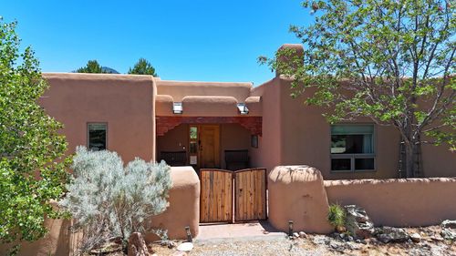 14 Codorniz Rd, El Prado, NM, 87529-7435 | Card Image
