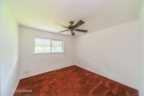 626 Barberry Rd, Highland Park, IL, 60035-4430 | Card Image