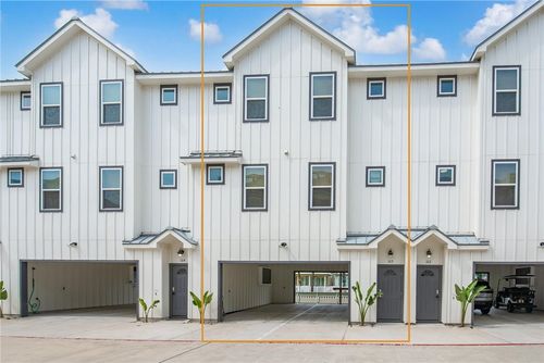 103-603 E Avenue G, Port Aransas, TX, 78373-5809 | Card Image