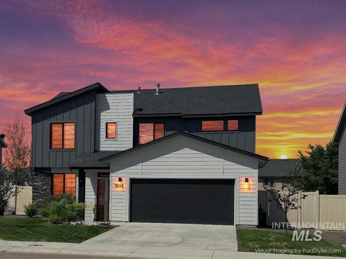 1093 N Bowknot Lake Pl, Star, ID, 83669-6272 | Card Image