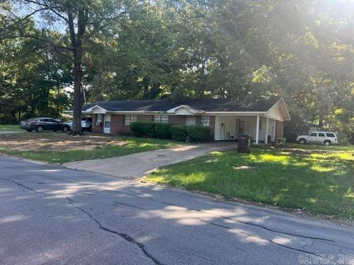 1109 S Mississippi St, Crossett, AR, 71635-3833 | Card Image