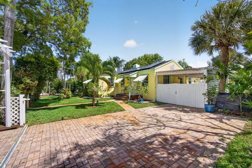 502 49th Street, West Palm Beach, FL, 33407 | Card Image