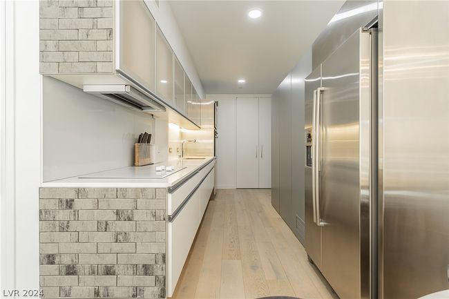 1401 - 3722 Las Vegas Blvd S, Condo with 1 bedrooms, 1 bathrooms and null parking in Las Vegas NV | Image 13