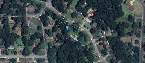 3843 Parks Dr, Powder Springs, GA, 30127-2721 | Card Image