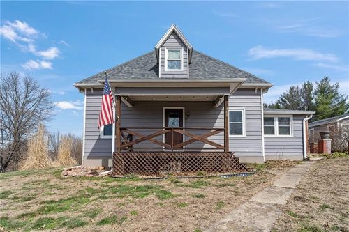 709 Se 3rd St, Faucett, MO, 64448-7174 | Card Image