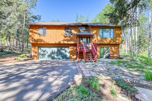 200 Bridle Dr, Woodland Park, CO, 80863-2104 | Card Image