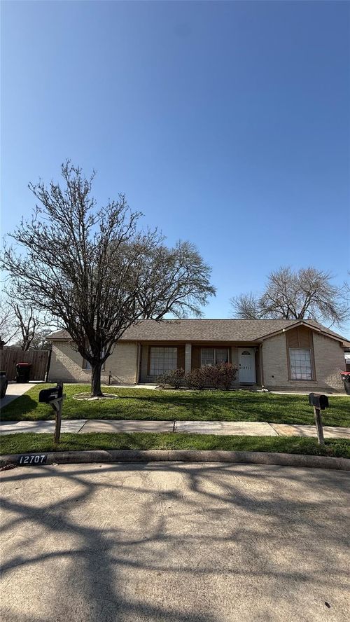 12707 Marble Dr, Houston, TX, 77070-5074 | Card Image