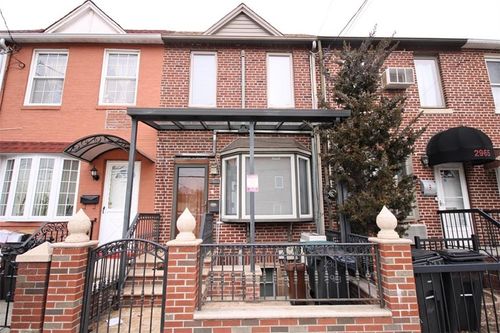 2963 Voorhies Ave, Brooklyn, NY, 11235-1617 | Card Image