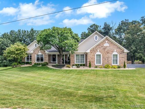 2160 Wyndbrook Ln, O Fallon, MO, 63366-4724 | Card Image