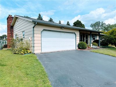 122 Marlbank Drive, House other with 3 bedrooms, 2 bathrooms and null parking in Greece NY | Image 3