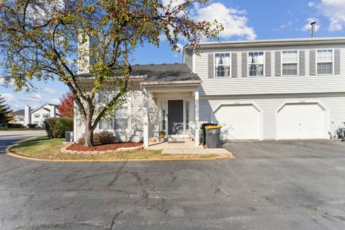 225-225 Ivy Court, Streamwood, IL, 60107 | Card Image