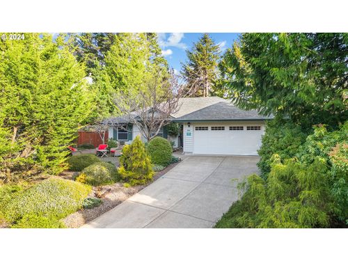 935 Sw Skyline Ter, Waldport, OR, 97394 | Card Image