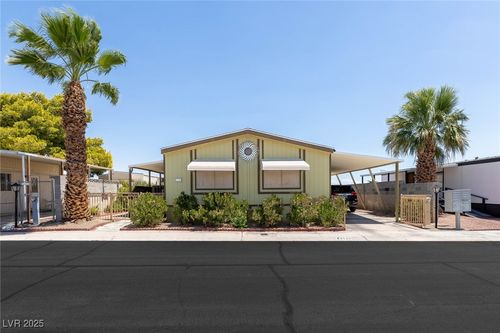 3180 Gavilan Ln, Las Vegas, NV, 89122-3368 | Card Image