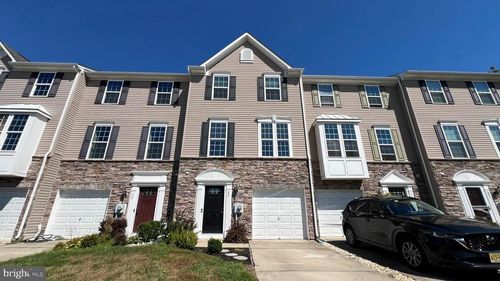 37 Tailor Ln, SICKLERVILLE, NJ, 08081-5696 | Card Image