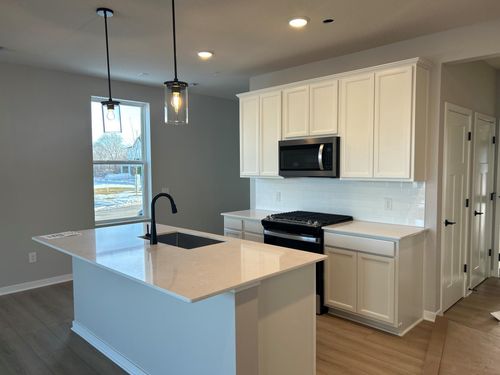 17967 Genoa Dr, Lakeville, MN, 55044-6536 | Card Image