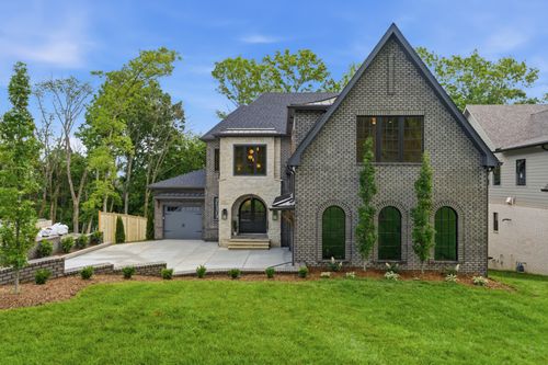 1006 Rodney Dr, Nashville, TN, 37205-1018 | Card Image