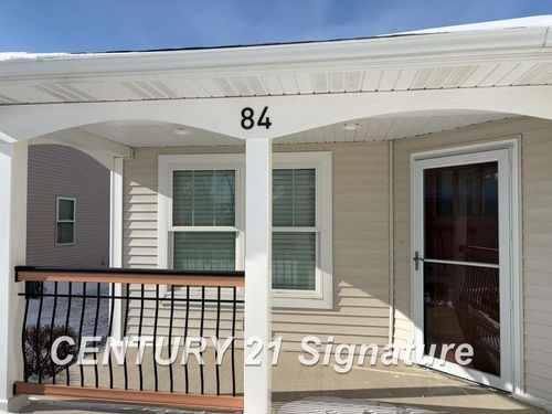 84 Tuscany Cir, Saginaw, MI, 48603-1376 | Card Image