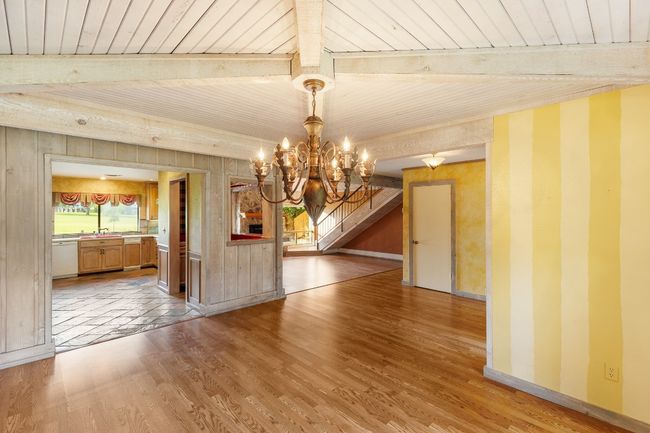 DINING ROOM | Image 19