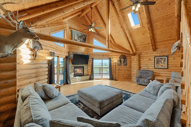 E7498 Mill Rd, House other with 6 bedrooms, 4 bathrooms and null parking in SPRING GREEN WI | Image 13
