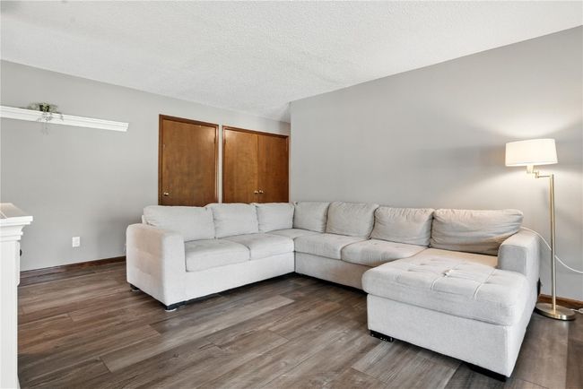 1704 Pikes Peak Ct Ne, Condo with 2 bedrooms, 2 bathrooms and null parking in Cedar Rapids IA | Image 4