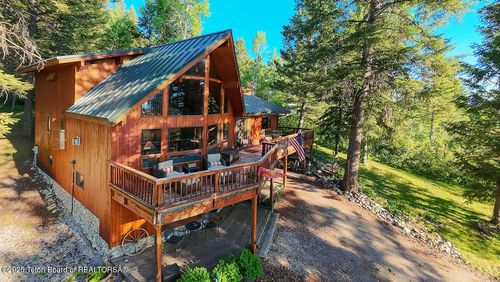 672 Spruce Dr, Star Valley Ranch, WY, 83127-5179 | Card Image