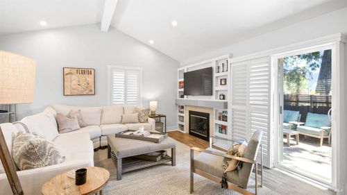 2364 Clay St, Napa, CA, 94559-2245 | Card Image